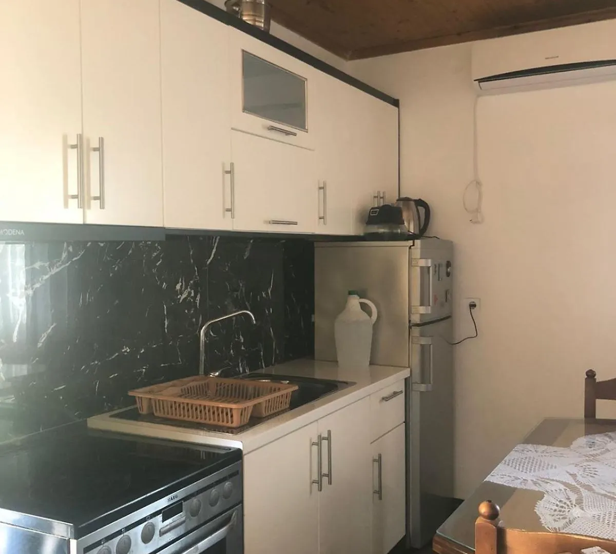 Vila Njazi Ksamil Albania